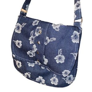 NWOT Jean and floral purse